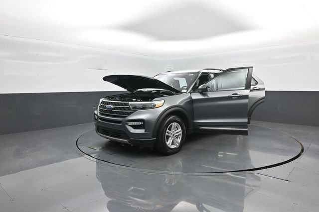 Certified 2024 Ford Explorer XLT w/ Equipment Group 202A AWD/4WD image 20