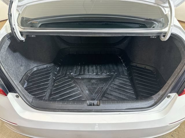 Used 2020 Honda Accord Hybrid image 10