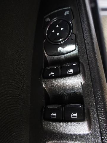 Certified 2020 Ford Fusion SE FWD image 29