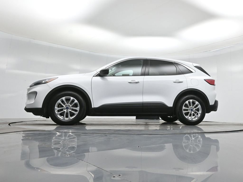 Certified 2022 Ford Escape SE image 24