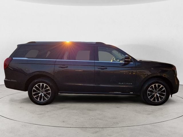 Certified 2025 Ford Expedition Max Platinum AWD/4WD image 4