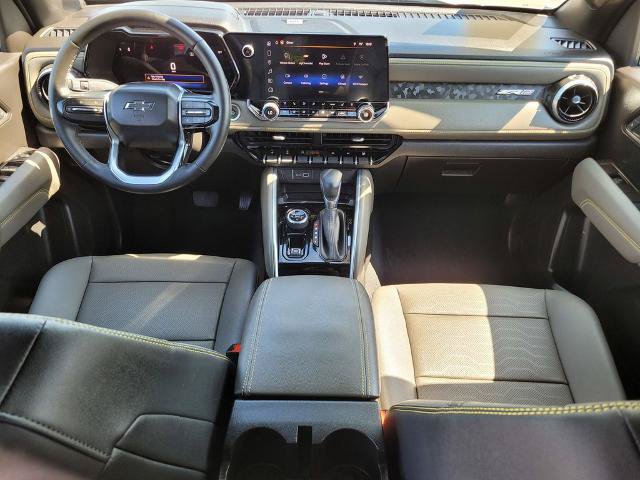 Used 2026 Chevrolet Colorado ZR2 w/ Technology Package AWD/4WD image 14