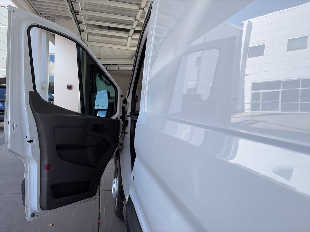 Certified 2023 Ford Transit 250 Medium Roof AWD w/ Load Area Protection Package image 9