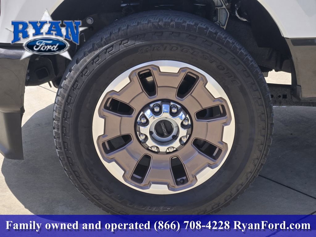 Certified 2025 Ford F250 King Ranch w/ FX4 Off-Road Package AWD/4WD image 7