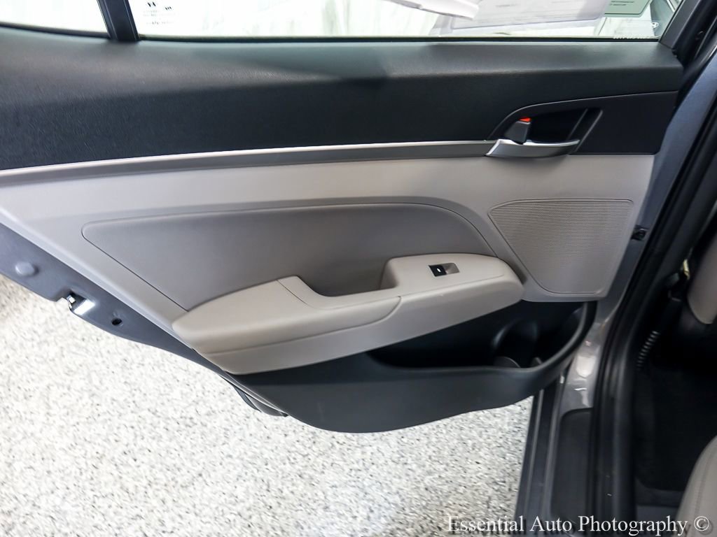 Used 2020 Hyundai Elantra SEL FWD image 20