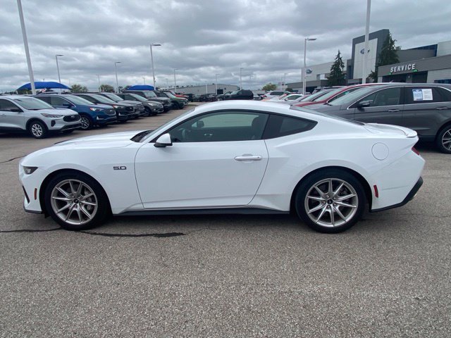 Certified 2024 Ford Mustang GT Premium RWD image 8