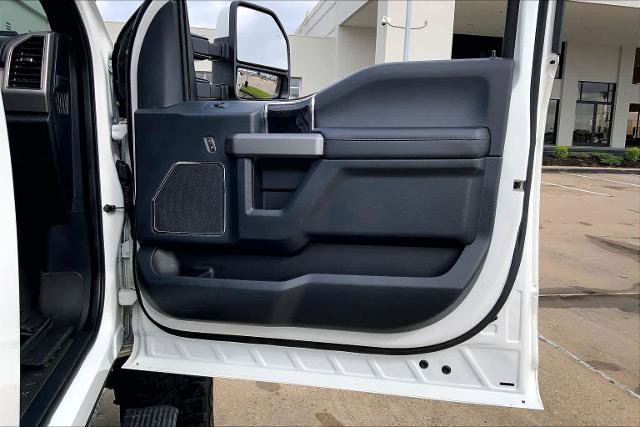 Certified 2022 Ford F450 Platinum w/ FX4 Off-Road Package image 23