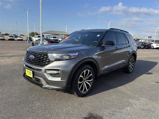 Certified 2022 Ford Explorer ST-Line w/ Class IV Trailer Tow Package image 9