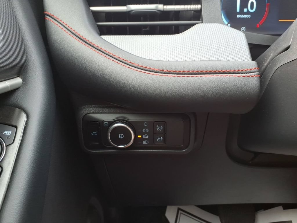 Certified 2025 Ford Explorer ST AWD/4WD image 17