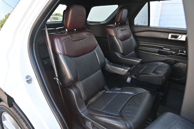 Certified 2021 Ford Explorer Platinum w/ Equipment Group 601A AWD/4WD image 27