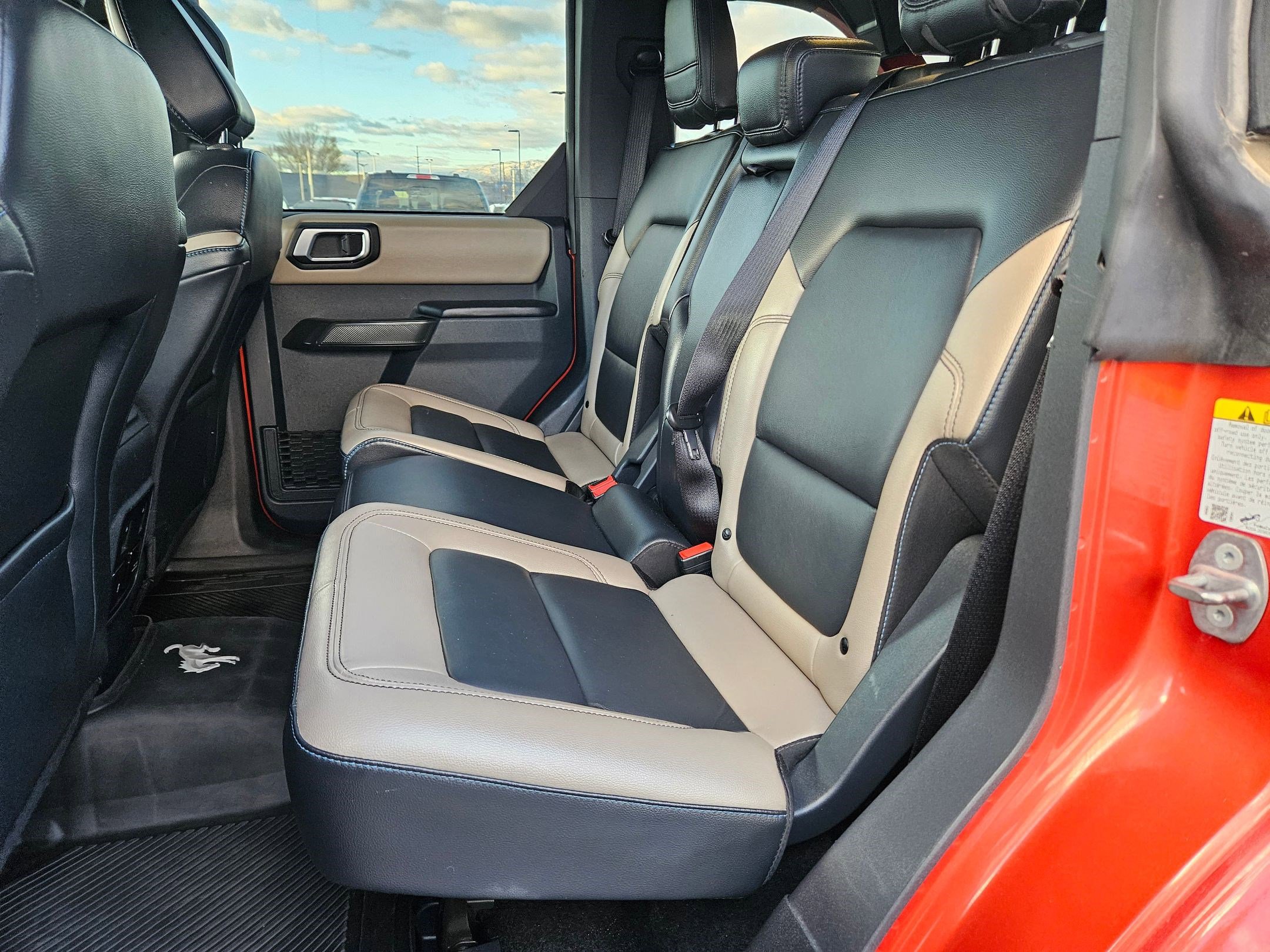 Certified 2024 Ford Bronco Wildtrak image 32