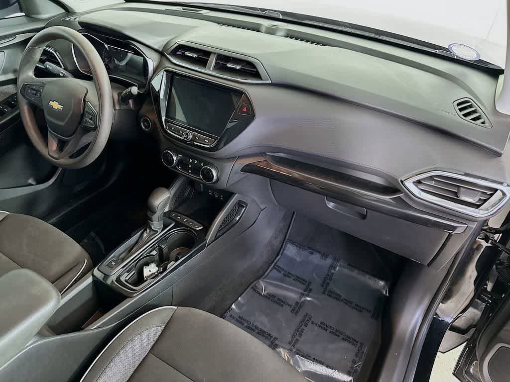 Used 2023 Chevrolet TrailBlazer LT w/ Convenience Package FWD image 31