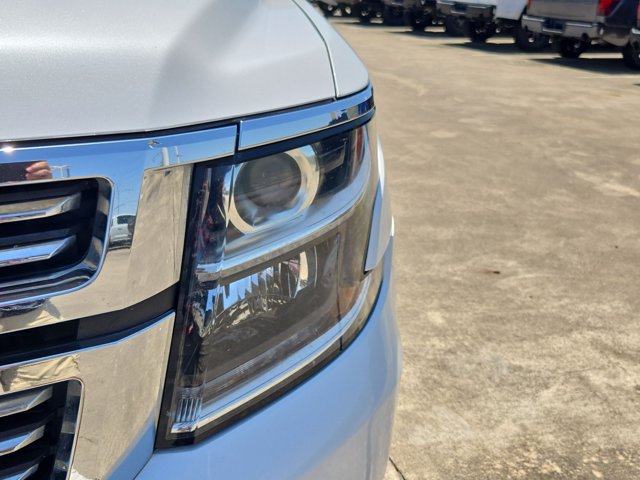 Used 2019 Chevrolet Suburban Premier RWD image 8