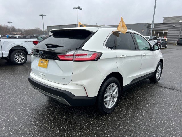 Certified 2023 Ford Edge SEL w/ Convenience Package AWD/4WD image 5