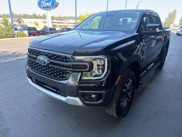 Certified 2025 Ford Ranger Lariat w/ FX4 Off-Road Package AWD/4WD image 3