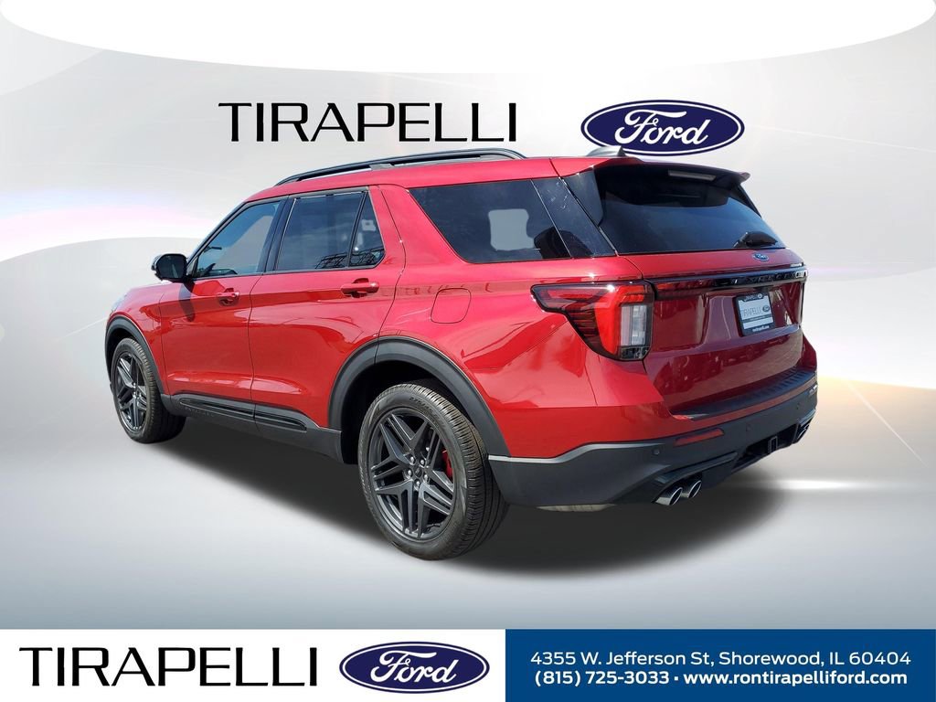Certified 2025 Ford Explorer ST AWD/4WD image 4