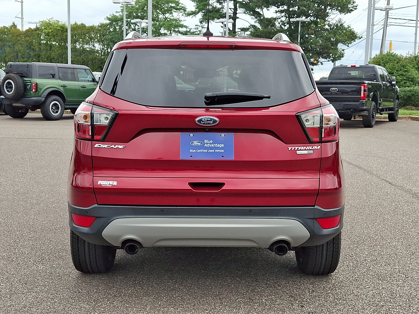 Certified 2018 Ford Escape Titanium w/ Ford Safe & Smart Package AWD/4WD image 9