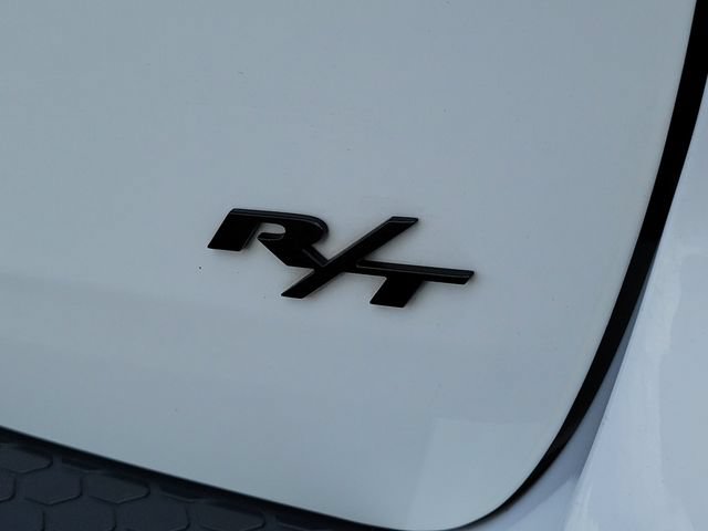 Used 2022 Dodge Durango R/T w/ Tow 'N Go Package AWD/4WD image 7