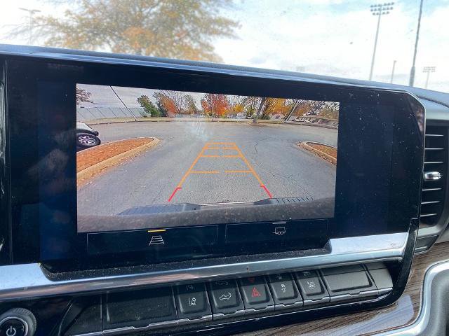 Used 2024 Chevrolet Silverado 2500 LT w/ Convenience Package image 21