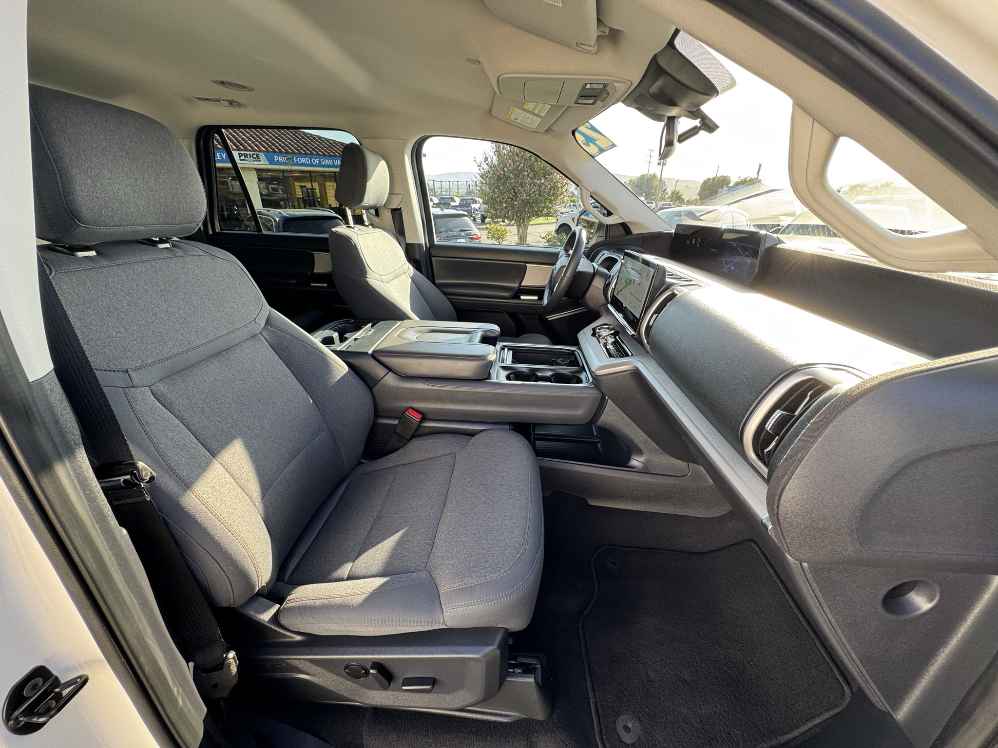 Certified 2025 Ford Expedition Max Active RWD image 31