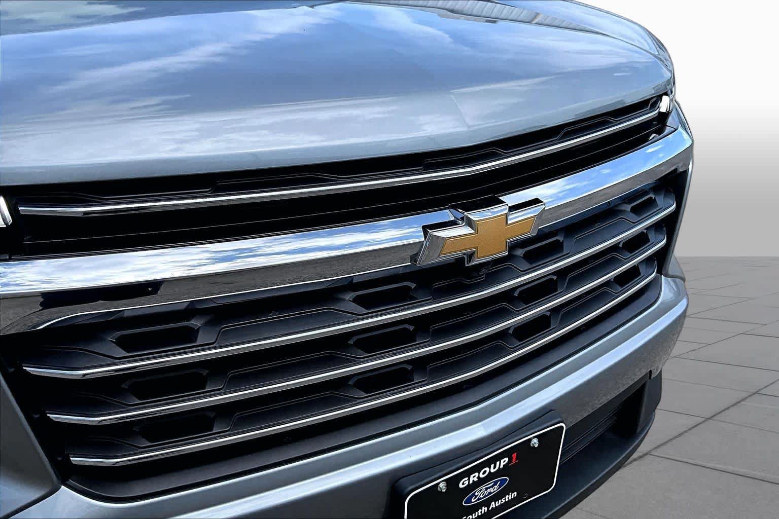 Used 2024 Chevrolet Traverse LT FWD image 30