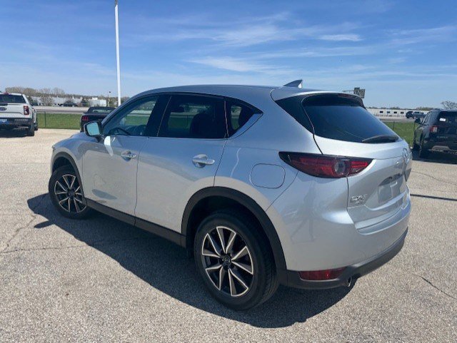 Used 2018 MAZDA CX-5 Grand Touring w/ Premium Package AWD/4WD image 3
