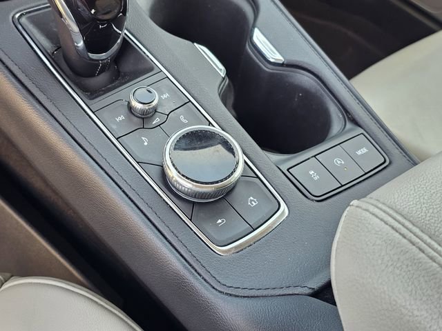 Used 2023 Cadillac XT4 Premium Luxury image 22
