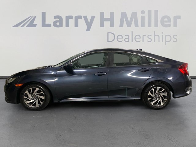 Used 2017 Honda Civic EX image 2