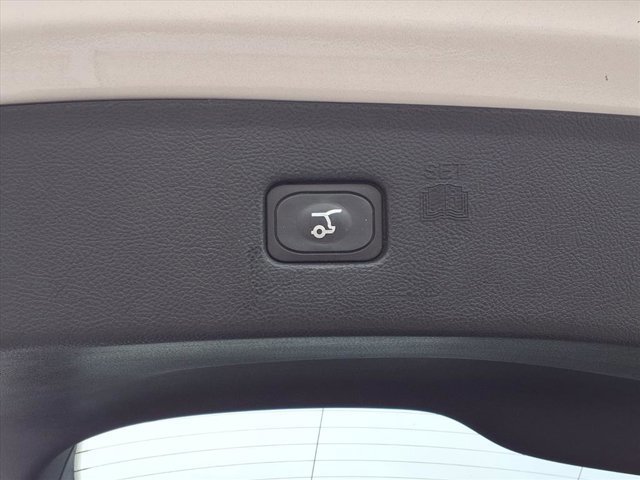 Certified 2022 Ford Edge ST image 25