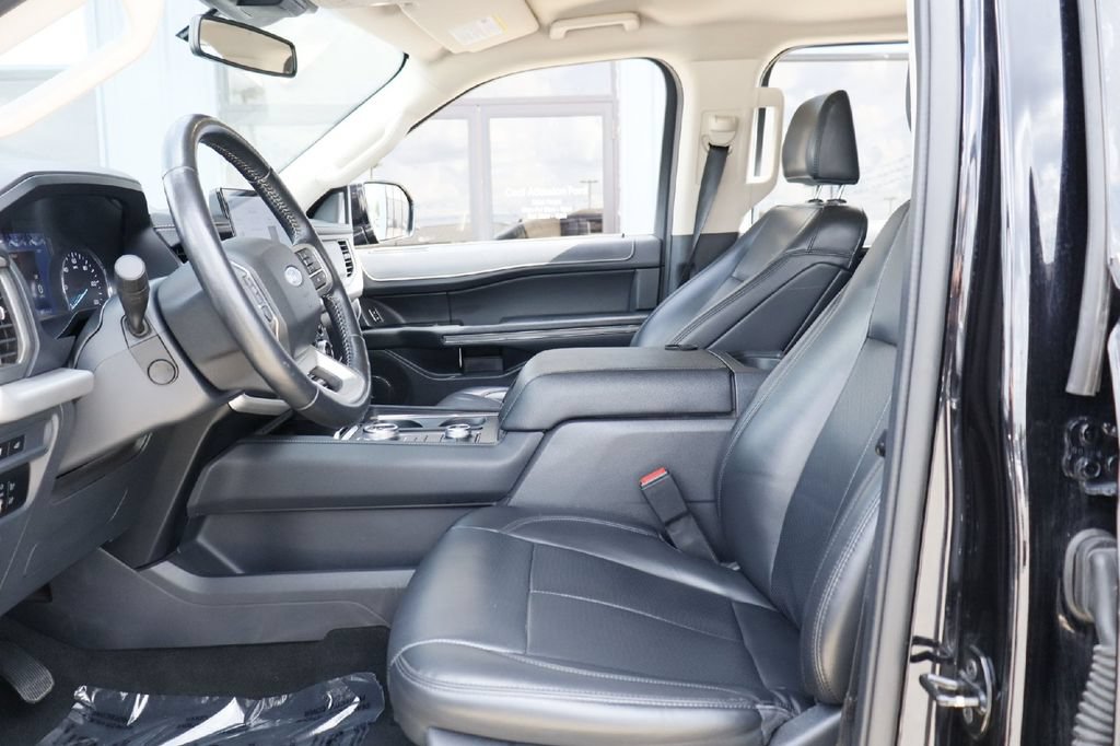 Certified 2024 Ford Expedition Max XLT AWD/4WD image 4