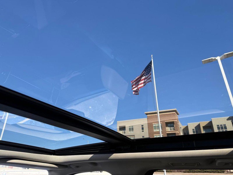 Certified 2021 Ford Expedition Max XLT image 17