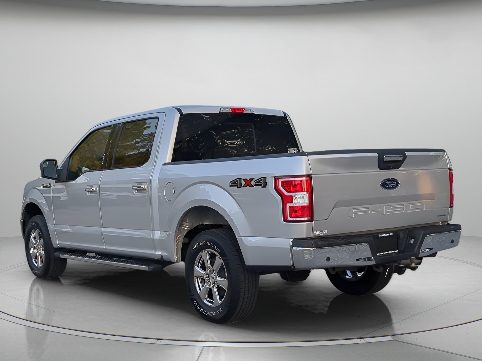 Certified 2019 Ford F150 XLT w/ Equipment Group 302A Luxury AWD/4WD image 42
