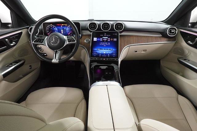 Used 2025 Mercedes-Benz C 300 4MATIC Sedan image 12