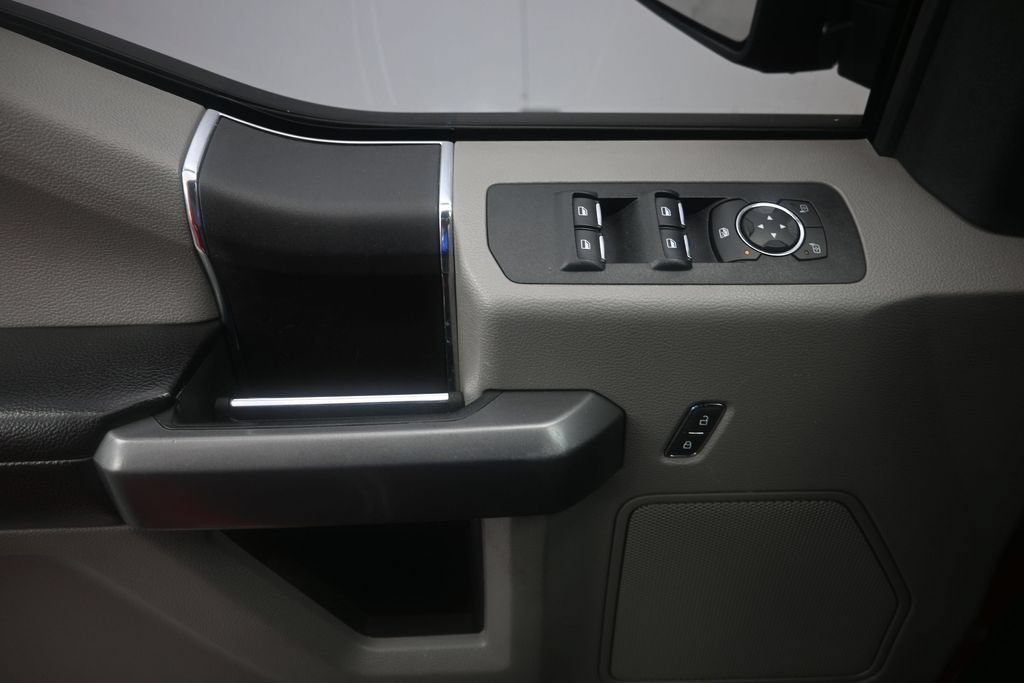Certified 2019 Ford F150 XLT RWD image 19