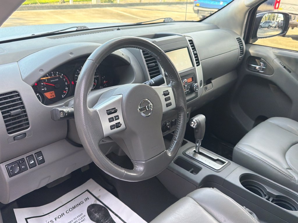 Used 2019 Nissan Frontier SV w/ Value Truck Package AWD/4WD image 6