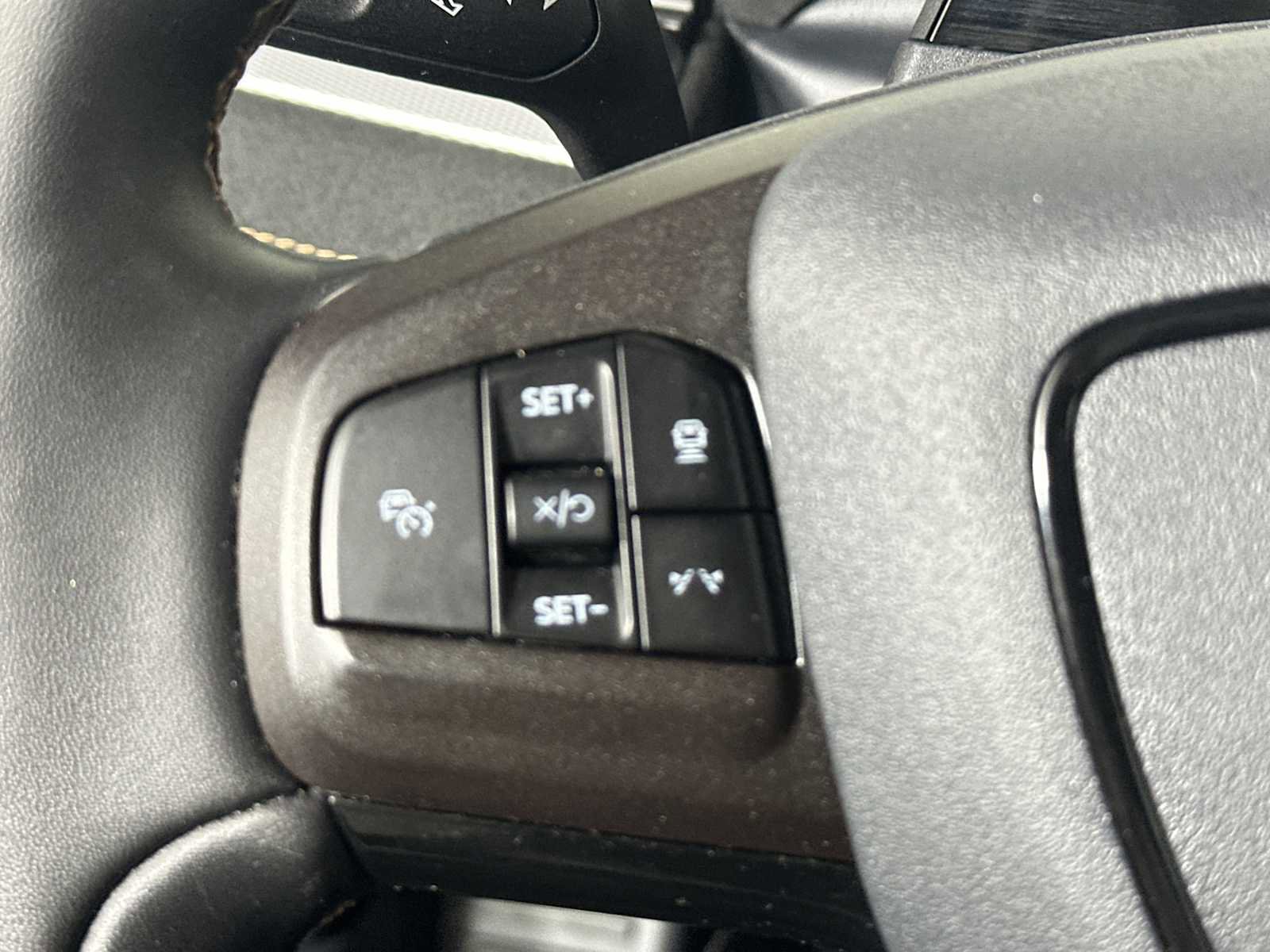 Certified 2022 Ford Mustang Mach-E GT image 28