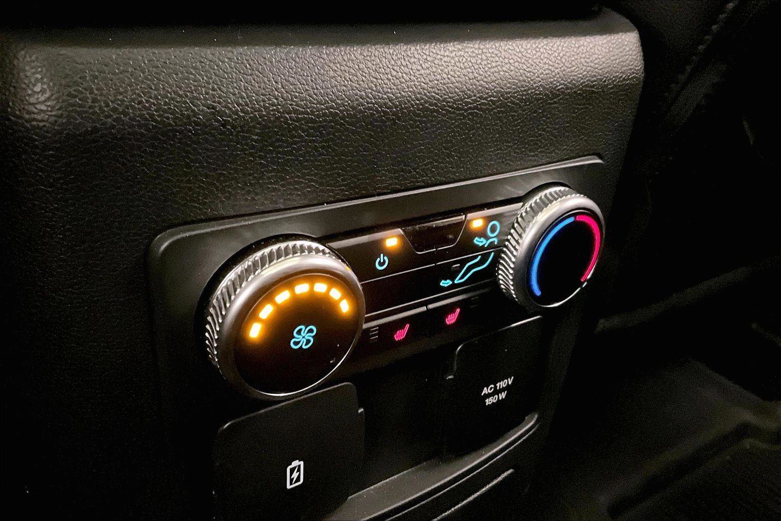 Certified 2023 Ford Explorer Limited w/ Limited Technology Package image 33