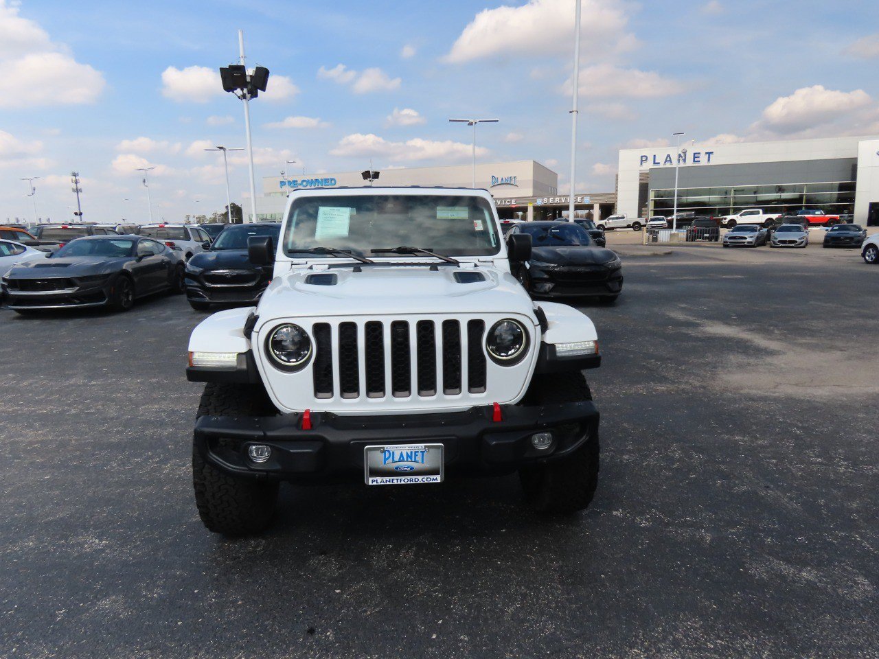 Used 2023 Jeep Wrangler Unlimited Rubicon w/ Steel Bumper Group image 8
