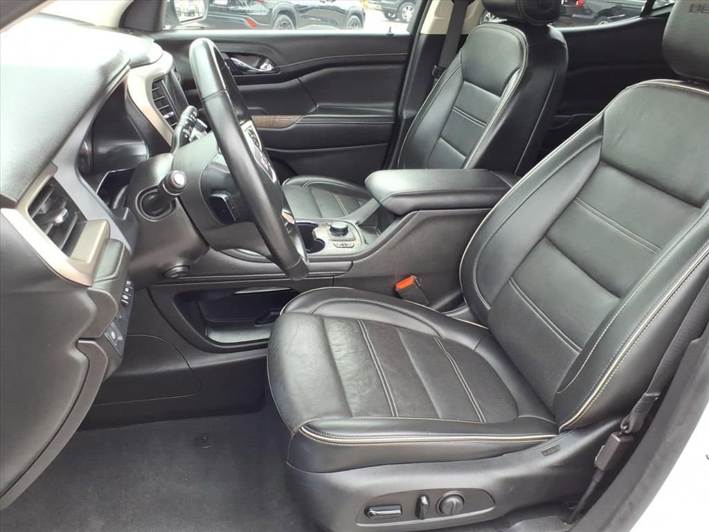 Used 2023 GMC Acadia Denali image 19
