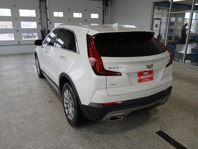Used 2023 Cadillac XT4 Premium Luxury w/ Technology Package image 3