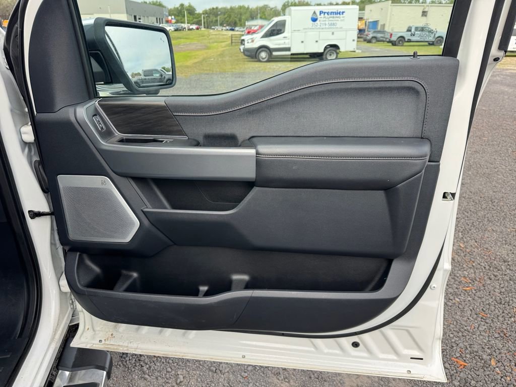 Certified 2024 Ford F150 Lariat w/ Equipment Group 502A High image 19