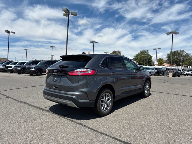 Certified 2024 Ford Edge SEL w/ Convenience Package AWD/4WD image 5