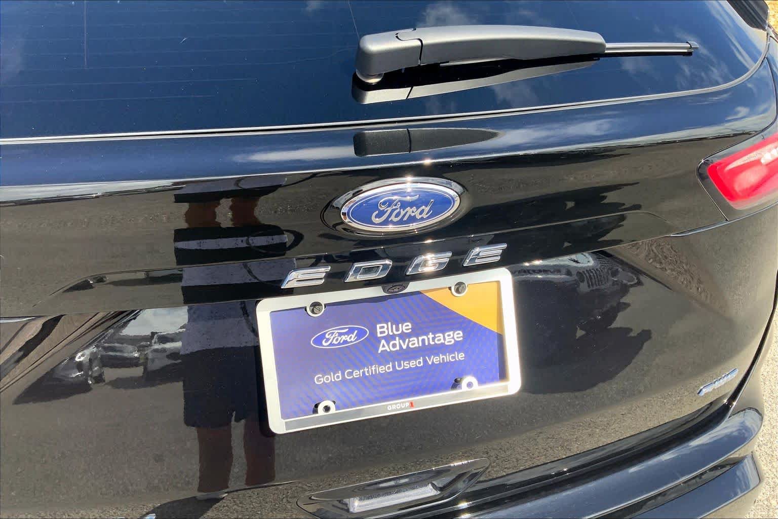 Certified 2024 Ford Edge Titanium w/ Titanium Elite Package AWD/4WD image 31