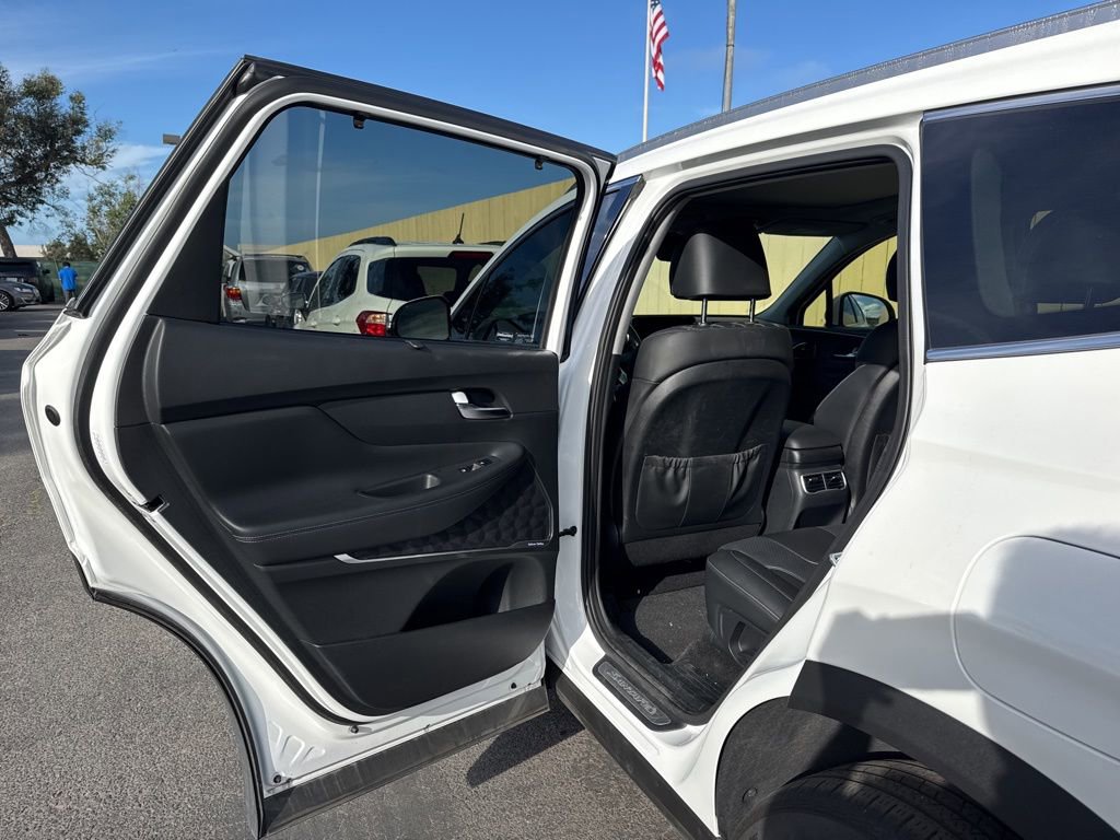 Used 2023 Hyundai Santa Fe Limited image 15