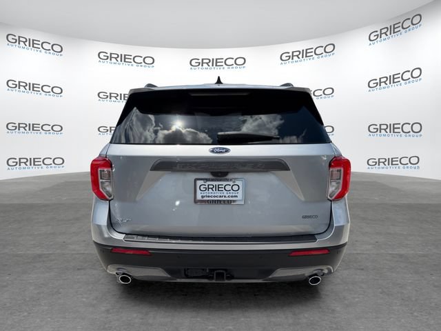Certified 2023 Ford Explorer XLT w/ Equipment Group 202A RWD image 6