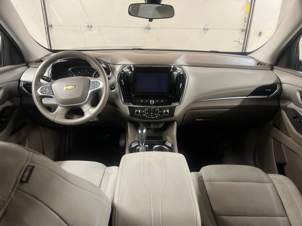 Used 2018 Chevrolet Traverse LT FWD image 8