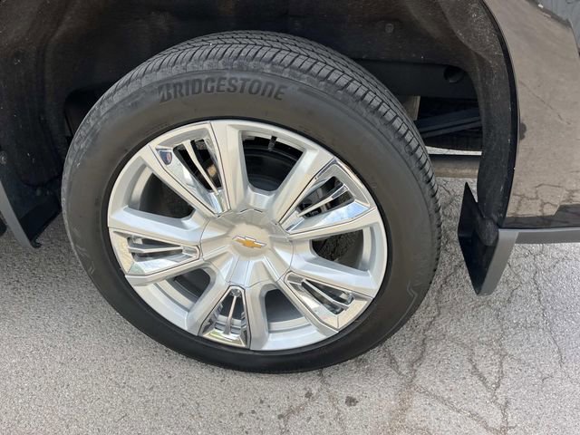 Used 2024 Chevrolet Silverado 1500 High Country w/ High Country Premium Package image 11