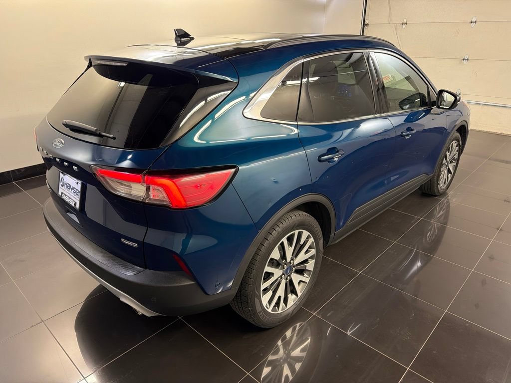 Certified 2020 Ford Escape Titanium AWD/4WD image 6