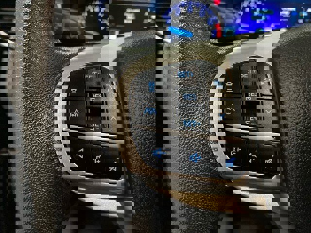 Certified 2022 Ford Explorer XLT w/ Equipment Group 202A image 21