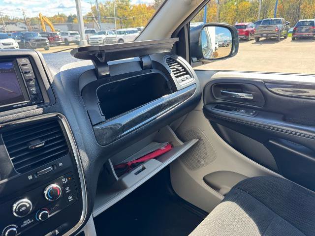 Used 2019 Dodge Grand Caravan SE image 18